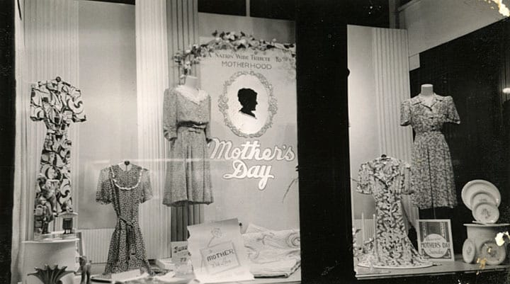 Henderson-Hoyt Department Store display window at 2-10 North Eighth Street in Manitowoc in 1942. In the days before radio and TV, department store display windows at sidewalk level provided good advertising. This building remains standing in 2013. The  Schuette Brothers’ building (shown above) is three blocks south. Manitowoc Public Library.