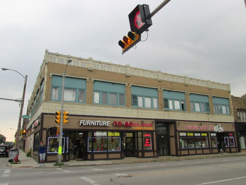The former Klitsner’s Department Store building, as seen in 2013. Photo by Michael Leannah.