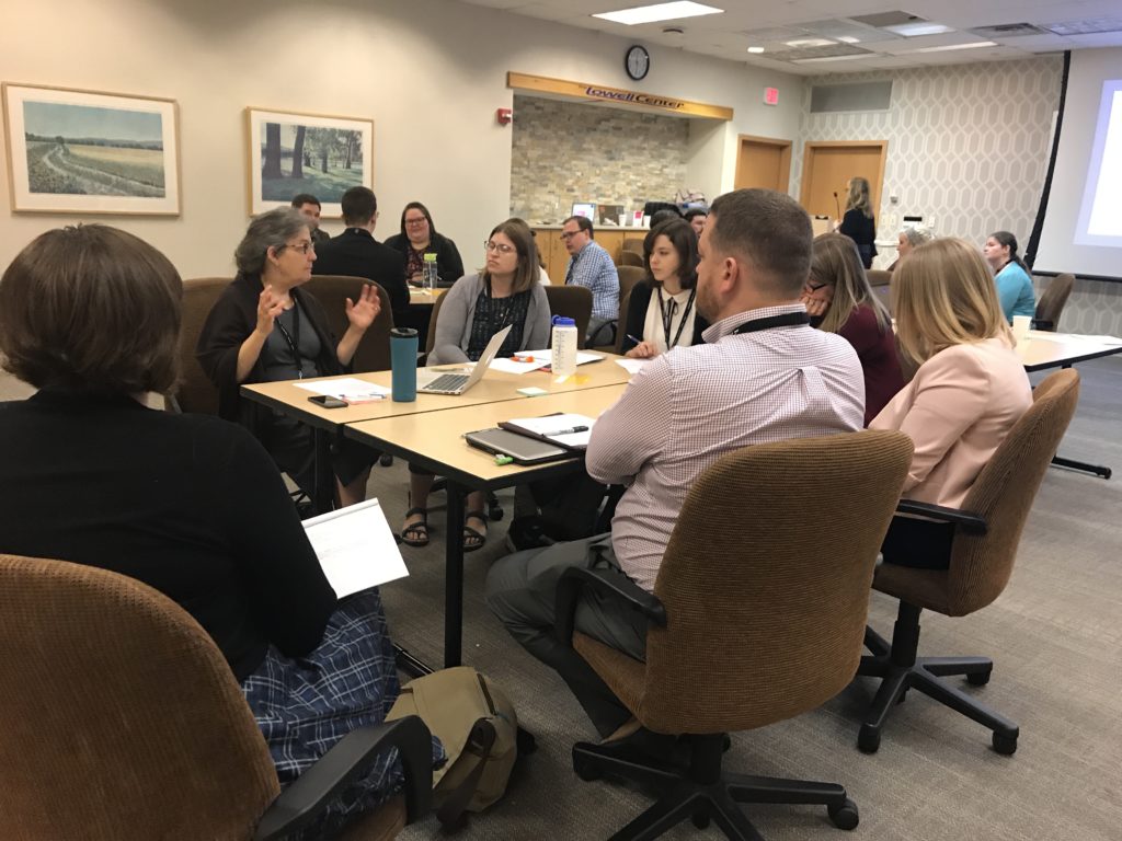 Deb Shapiro, iSchool at UW-Madison, meets with students and supervisors, CCDC immersion workshop 2018.