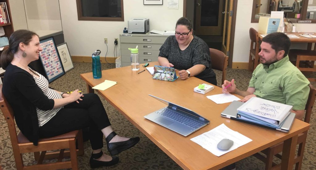 Team mentor Kristin Briney (Data Services Librarian, UW-Milwaukee), Bethany Huse and UW-Milwaukee SOIS student Steve Moray.