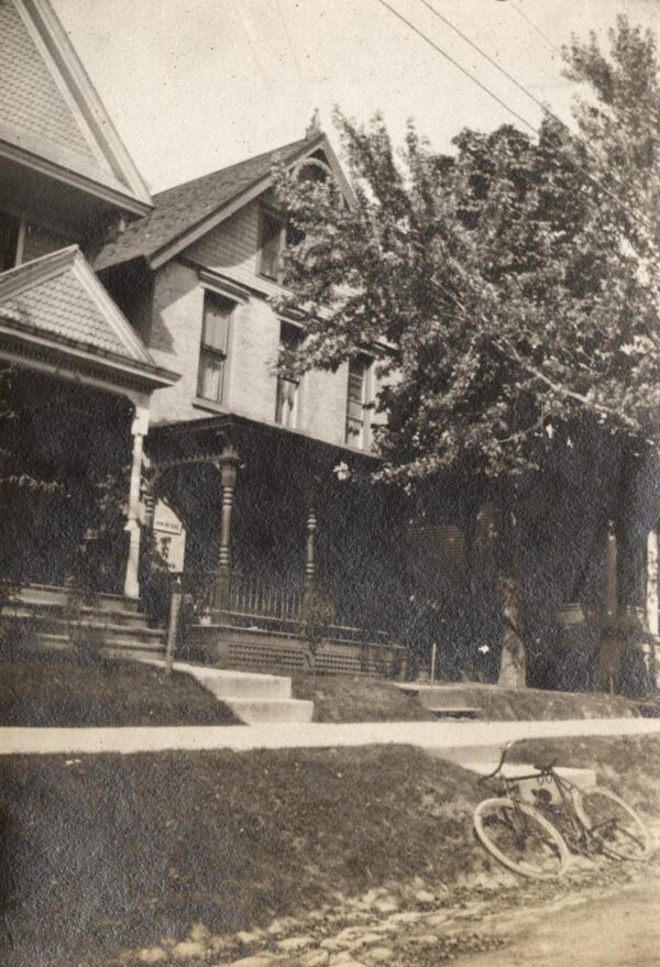 It's a bit wild to think of houses on State Street. Here's one at at 522 State Street, with a bicycle resting on the front steps. ca. 1908.