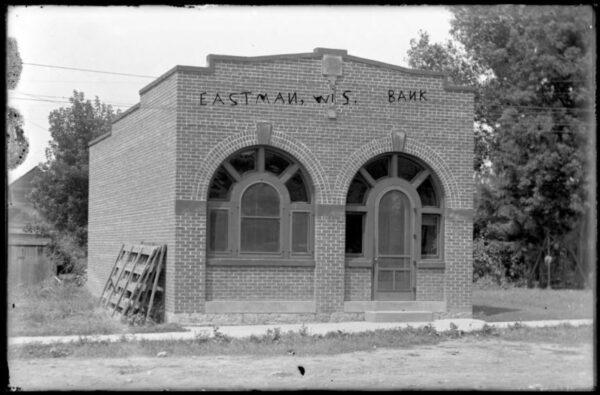 Eastman - Bank, 1915