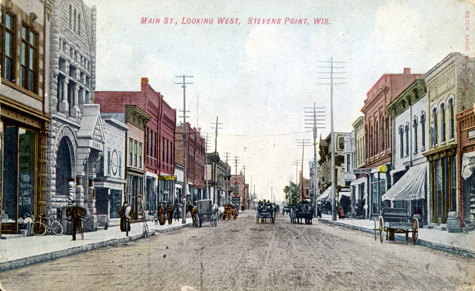 Main Street, Looking West, Stevens Point, Wis. [1920]