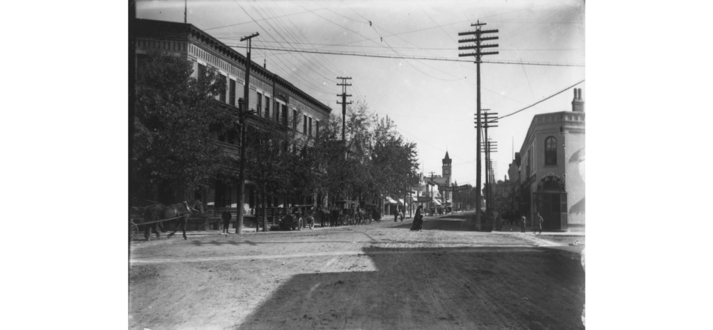East Wisconsin Avenue, Oconomowoc, ca.1910