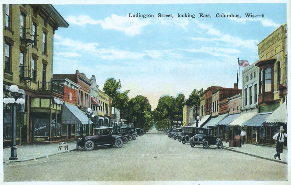 Ludington Street ca. 1928 Postcard.