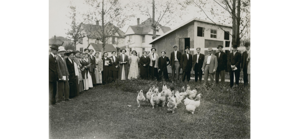 Agriculture class at Platteville Normal School, 1910.