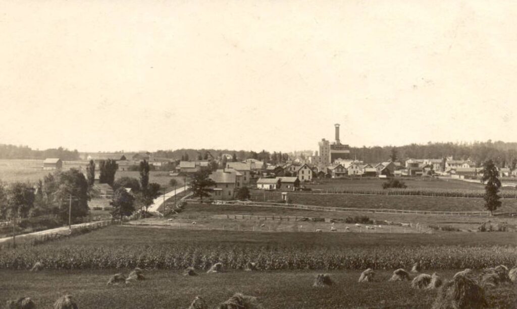 Approach to the Town of Kewaskum, Wisconsin, undated.